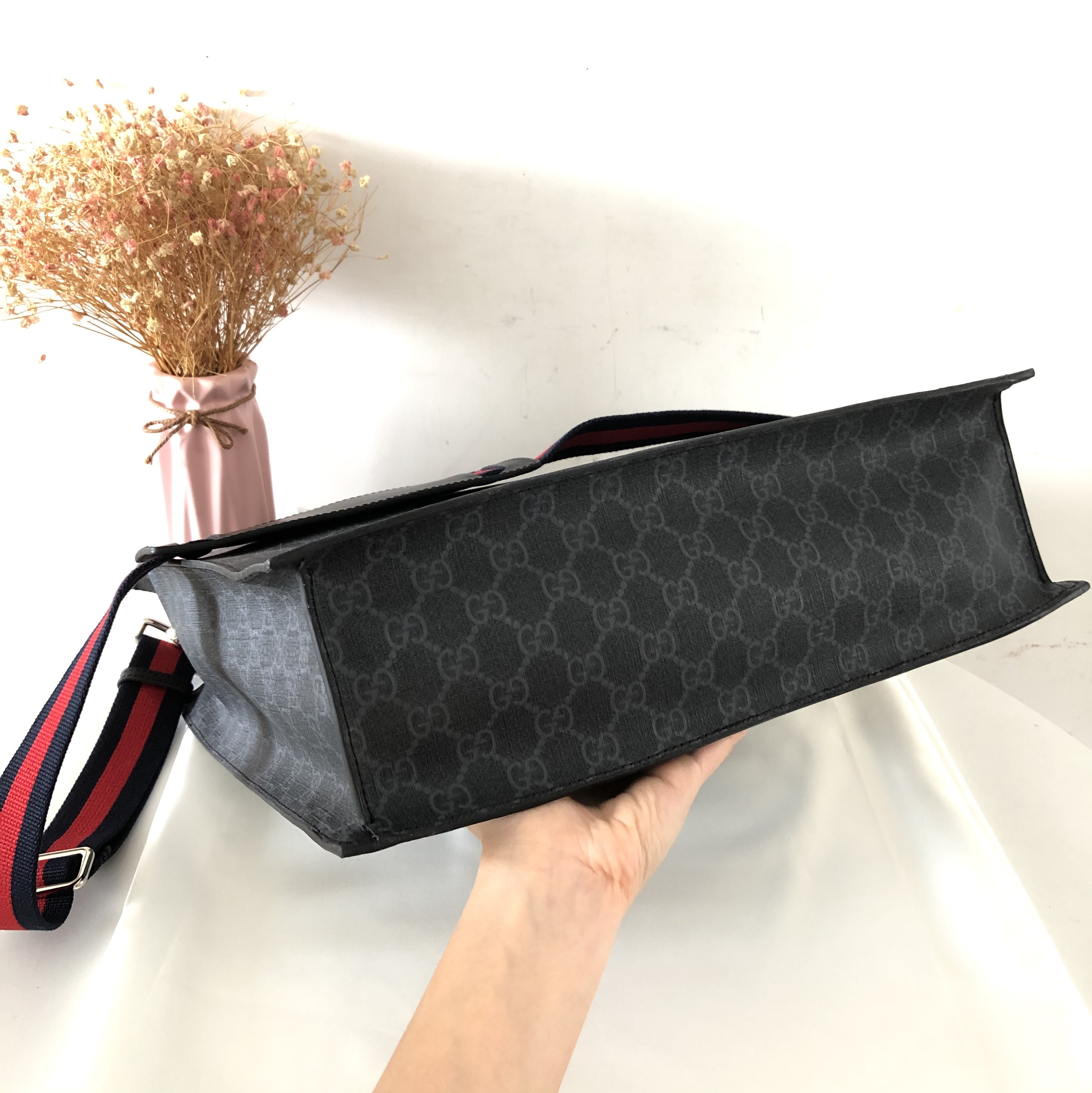 구찌 토트백 GG 미디엄